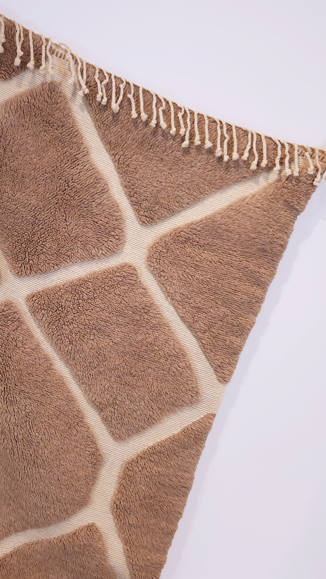 Tapis Sol par Ilmi - Taupe et Ecru